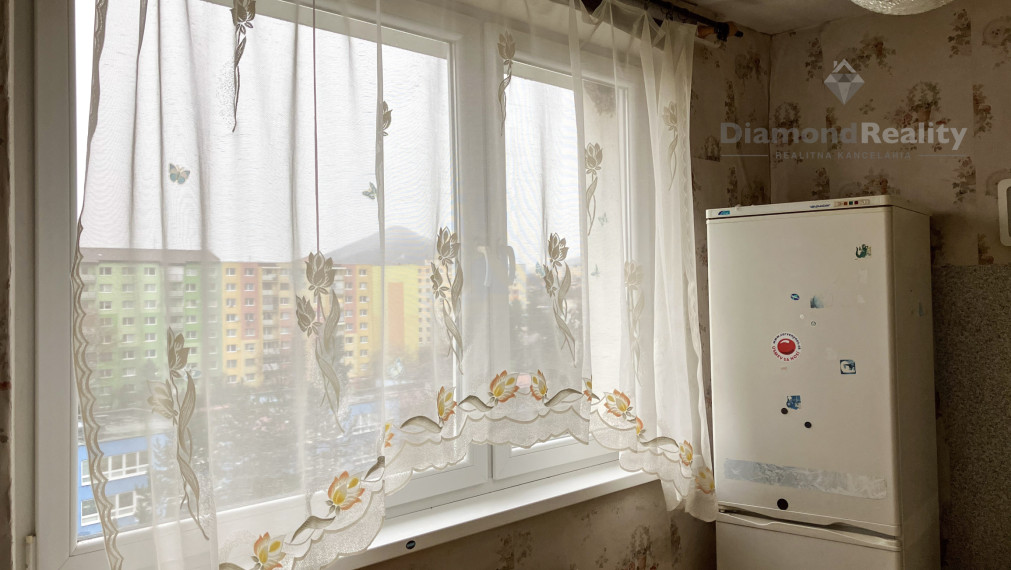 NA PREDAJ 3 IZBOVÝ BYT | 70 m² + LODŽIA | ZAKARPATSKÁ ULICA