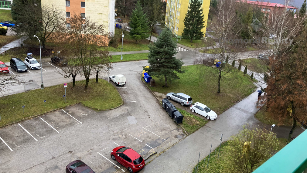 NA PREDAJ 3 IZBOVÝ BYT | 70 m² + LODŽIA | ZAKARPATSKÁ ULICA