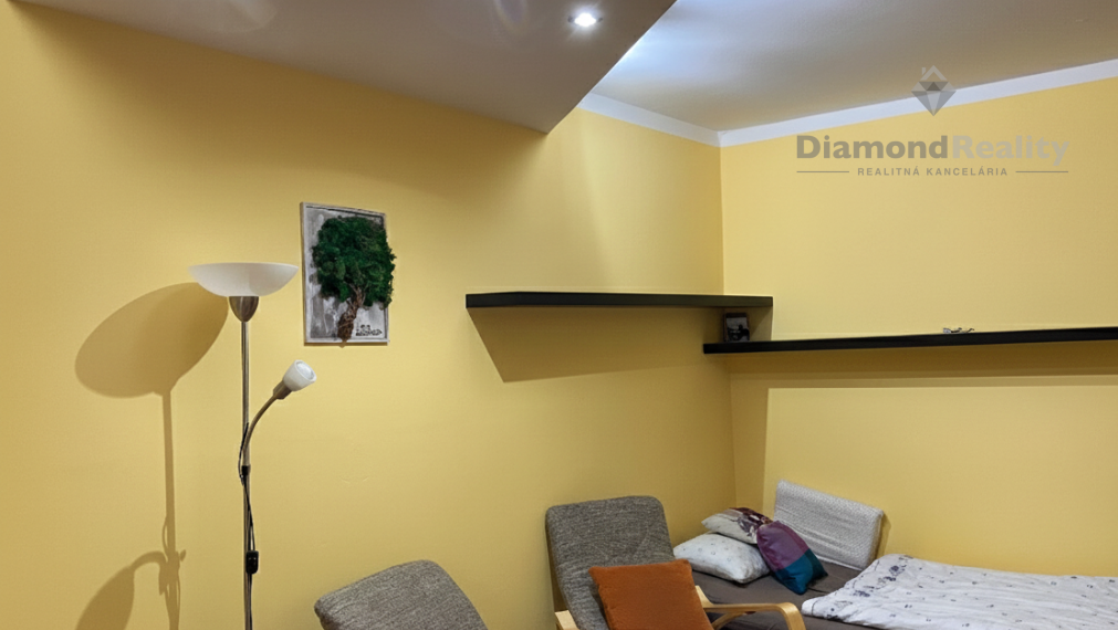 NA PREDAJ 2 IZBOVÝ BYT | 54m² | PO REKONŠTRUKCII | ROŽŇAVA