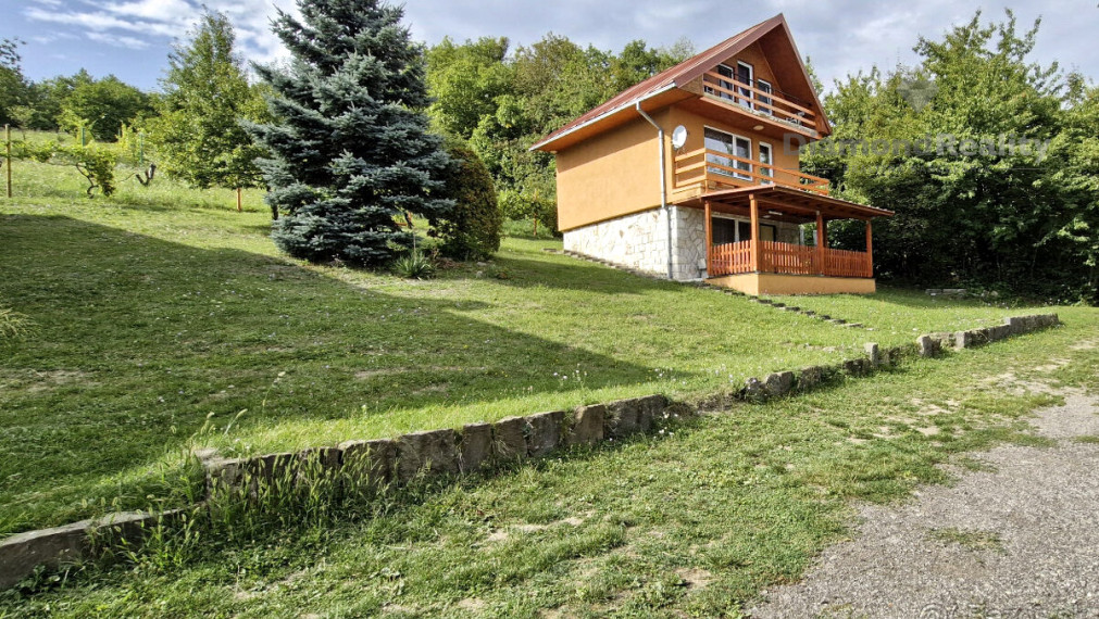 NA PREDAJ CHATA PRI ZEMPLÍNSKEJ ŠÍRAVE | 2 BYTOVÉ JEDNOTKY