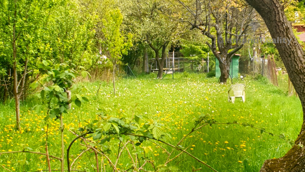 Pozemok s chatou v Myslave