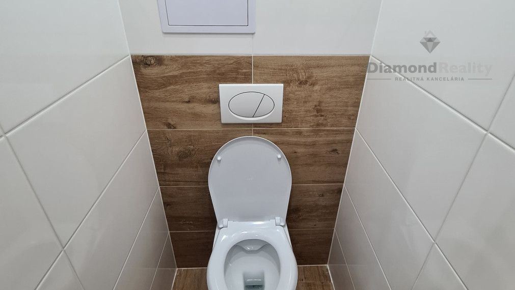 Na Predaj  3 izbový byt, Trebišovská ulica, Košice , Západ