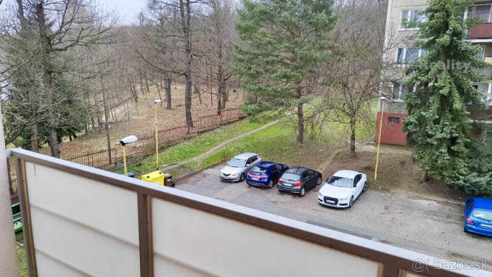 NA PREDAJ VEĽKÝ 2 IZBOVÝ BYT PO REKONŠTRUKCII | 57m2 +LOGGIA