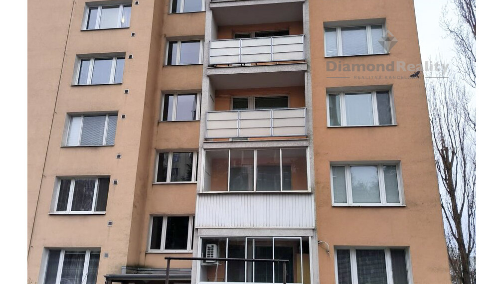 NA PREDAJ VEĽKÝ 2 IZBOVÝ BYT PO REKONŠTRUKCII | 57m2 +LOGGIA