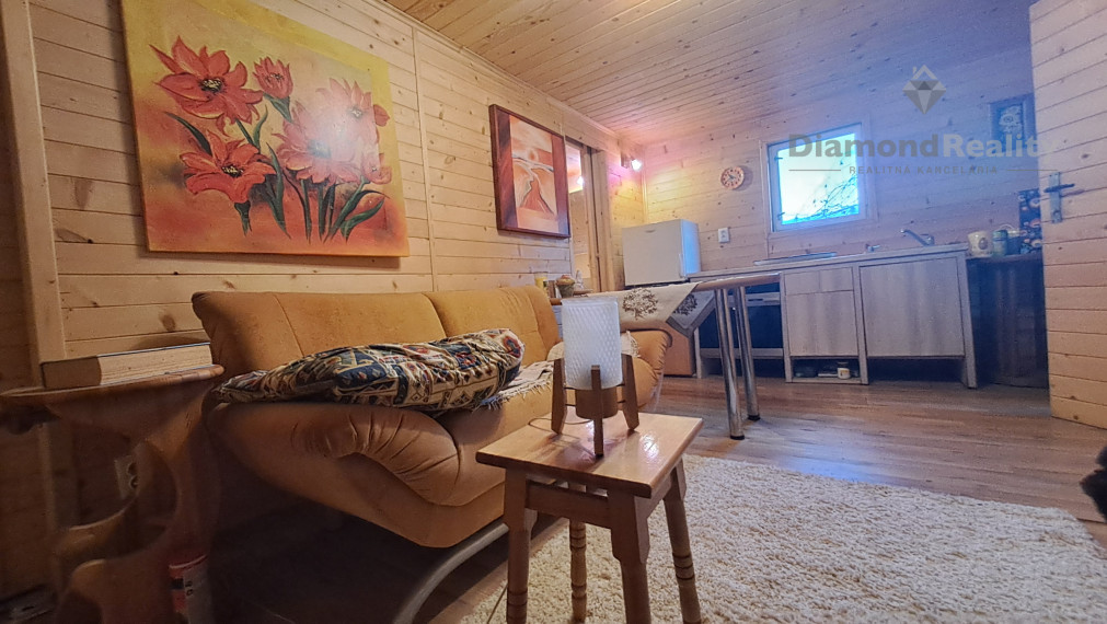 Pozemok s chatou v Myslave