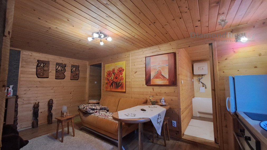 Pozemok s chatou v Myslave