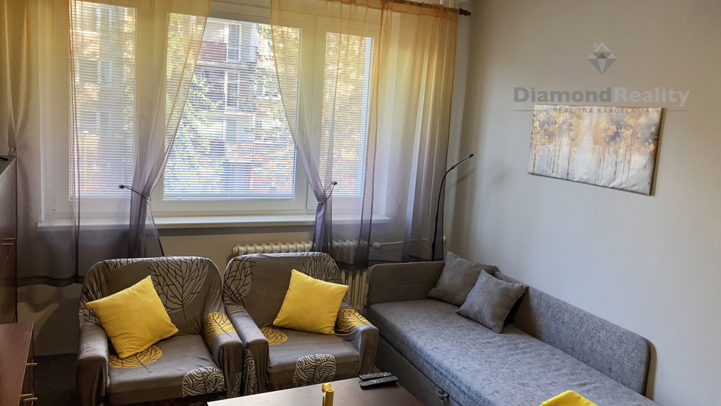 NA PREDAJ VEĽKÝ 2 IZBOVÝ BYT PO REKONŠTRUKCII | 57m2 +LOGGIA