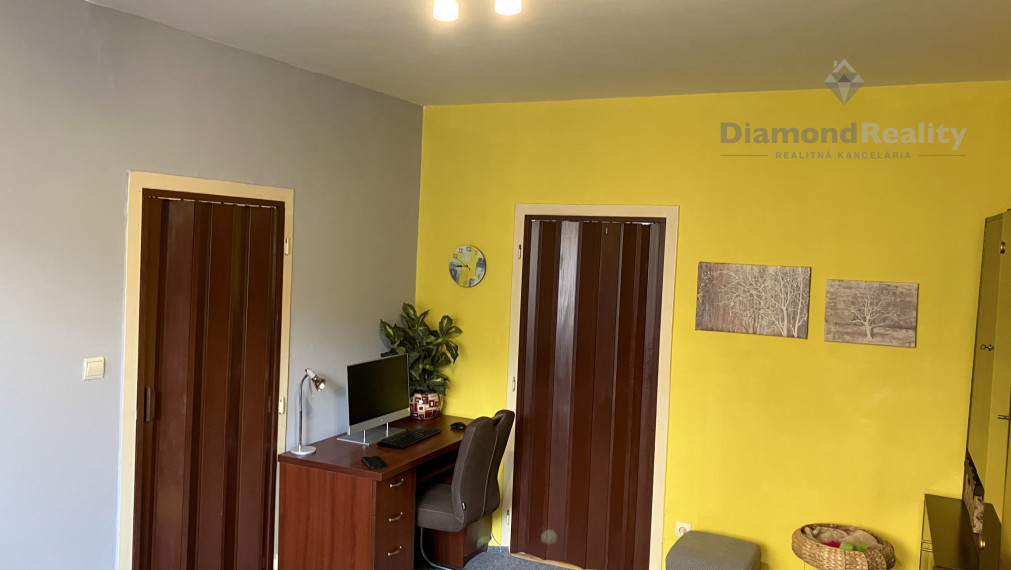 NA PREDAJ VEĽKÝ 2 IZBOVÝ BYT PO REKONŠTRUKCII | 57m2 +LOGGIA