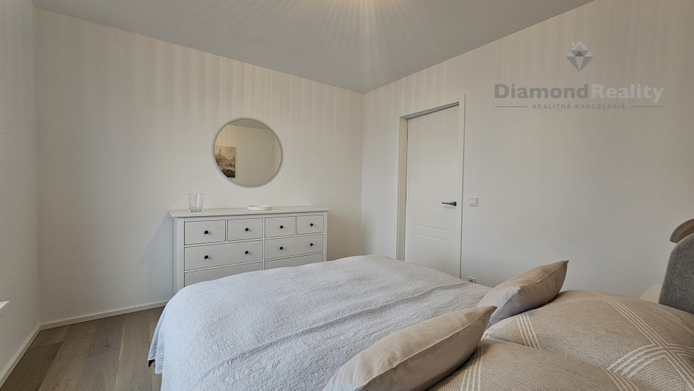 Na prenájom 2 izbový byt na Inoveckej ulici, Košice - Západ