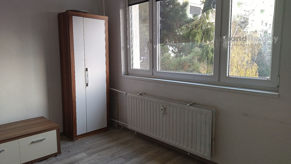 Na predaj 1 izbový byt s balkónom, ulica Nerudova, Trnava