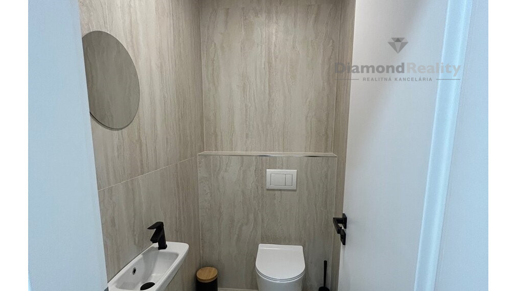 Na prenájom úplne nový 2 izbový byt, balkón, Cisárky, Sereď