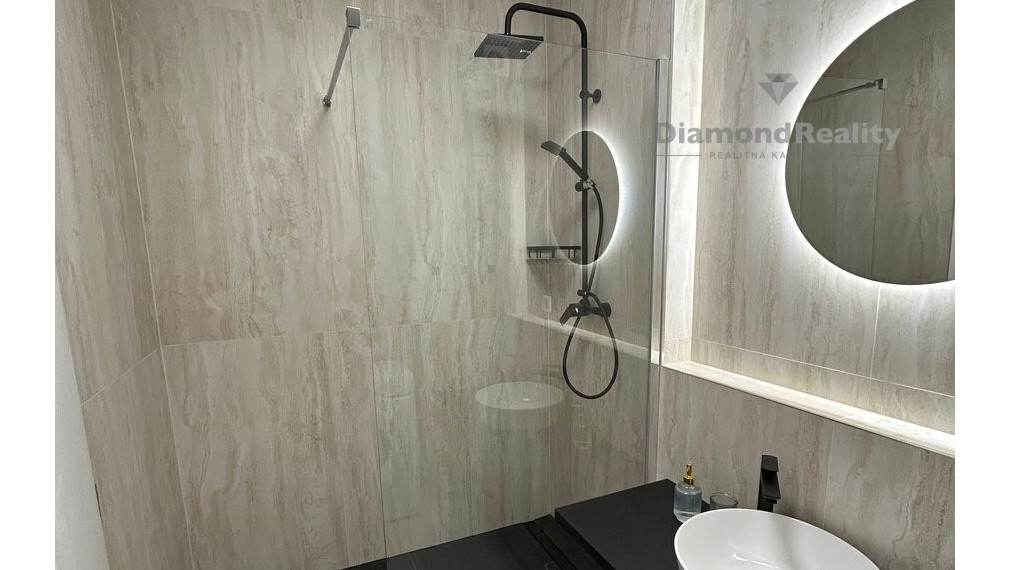 Na prenájom úplne nový 2 izbový byt, balkón, Cisárky, Sereď