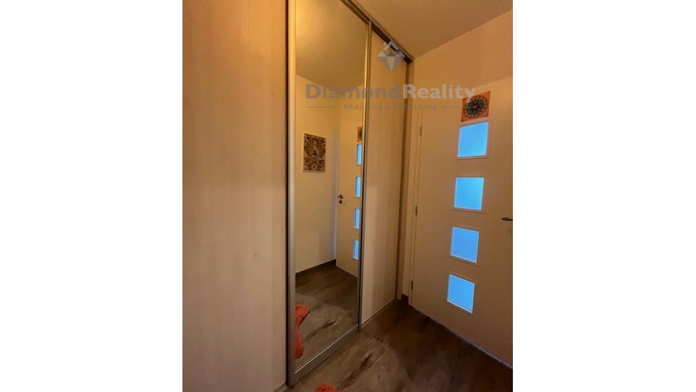 Na prenájom plne zariadená garsonka, centrum mesta, Modra