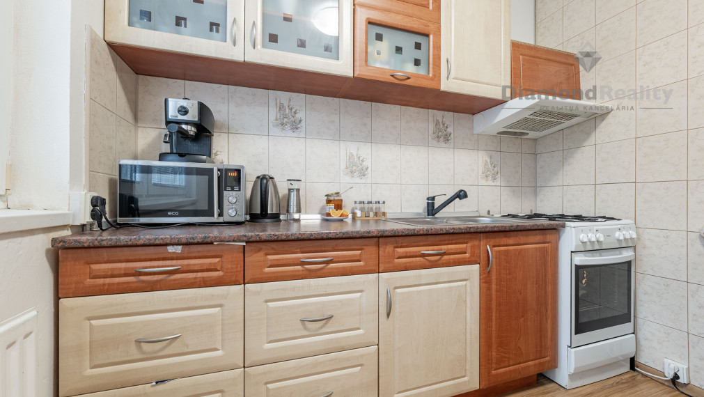 REZERVOVANÉ!!!  -  TOP INVESTÍCIA  - NOVÝ ŠTART - 2 izbový byt ŤAHANOVCE