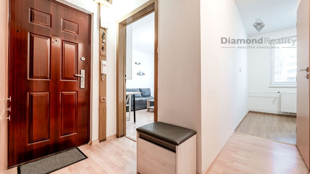 REZERVOVANÉ!!!  -  TOP INVESTÍCIA  - NOVÝ ŠTART - 2 izbový byt ŤAHANOVCE