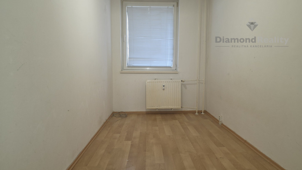 "REZERVOVANÝ"  Na predaj 4 izbový byt na KVP, Wuppertálska ul.