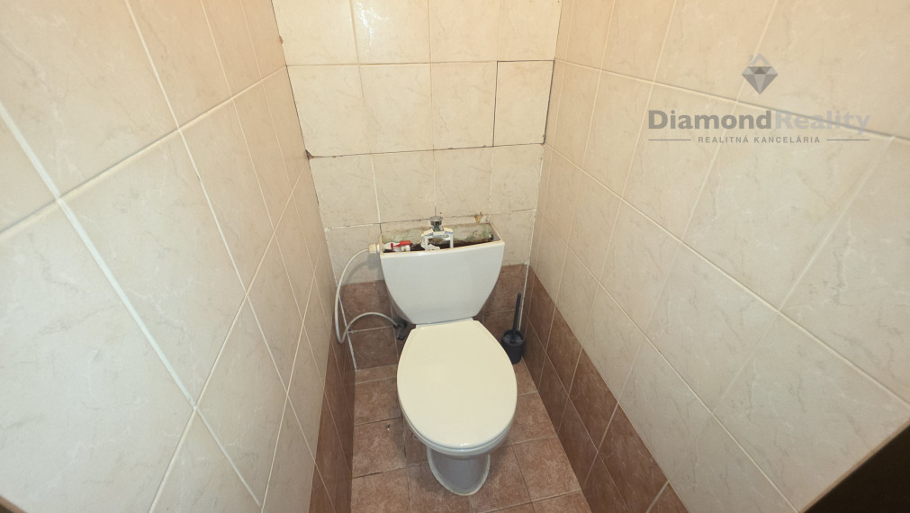 "REZERVOVANÝ"  Na predaj 4 izbový byt na KVP, Wuppertálska ul.