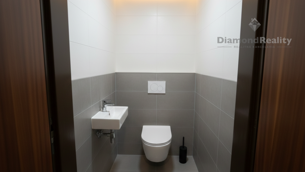 "REZERVOVANÝ"  Na predaj 4 izbový byt na KVP, Wuppertálska ul.