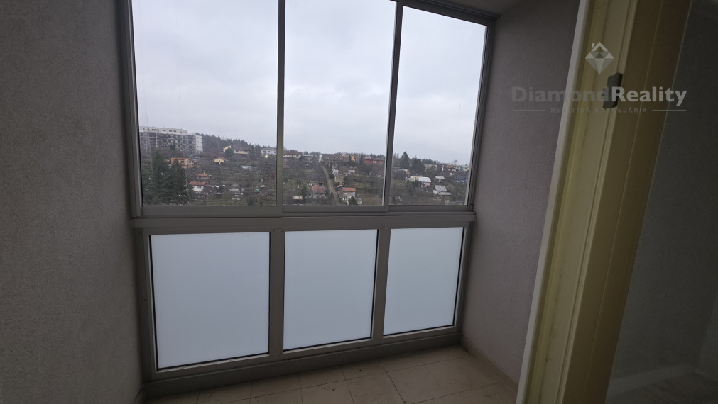 "REZERVOVANÝ"  Na predaj 4 izbový byt na KVP, Wuppertálska ul.