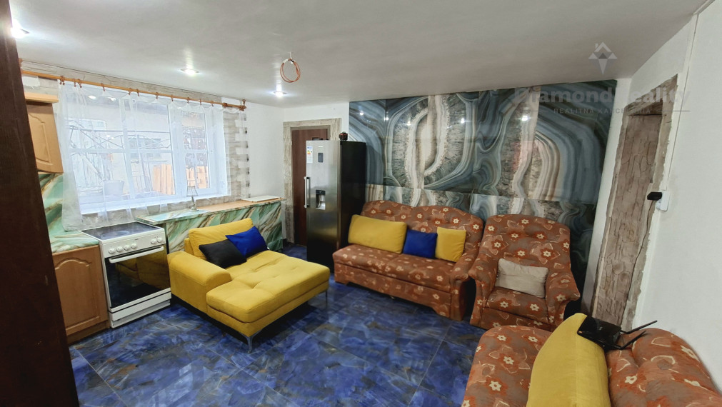 NA PREDAJ RODINNÝ DOM S VEĽKÝM POZEMKOM | BÓDVASZILAS