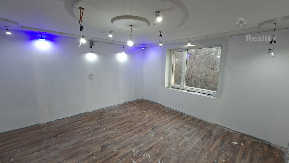 NA PREDAJ RODINNÝ DOM S VEĽKÝM POZEMKOM | BÓDVASZILAS