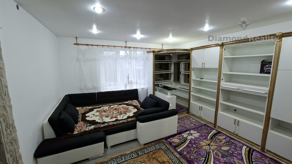 NA PREDAJ RODINNÝ DOM S VEĽKÝM POZEMKOM | BÓDVASZILAS