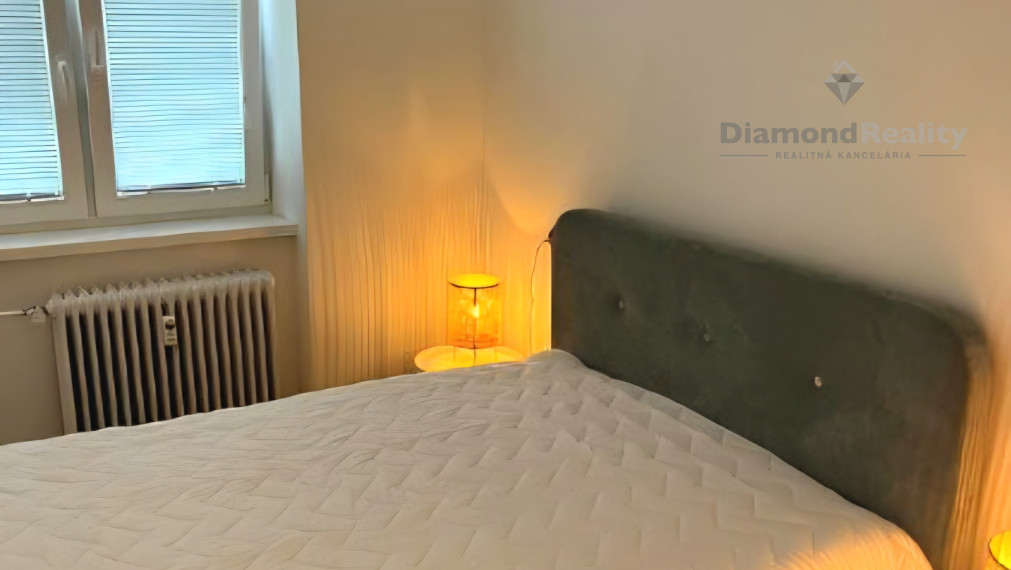 NA PREDAJ KOMPLETNE ZREKONŠTRUOVANÝ BYT | ZIMNÁ ULICA | 40m²