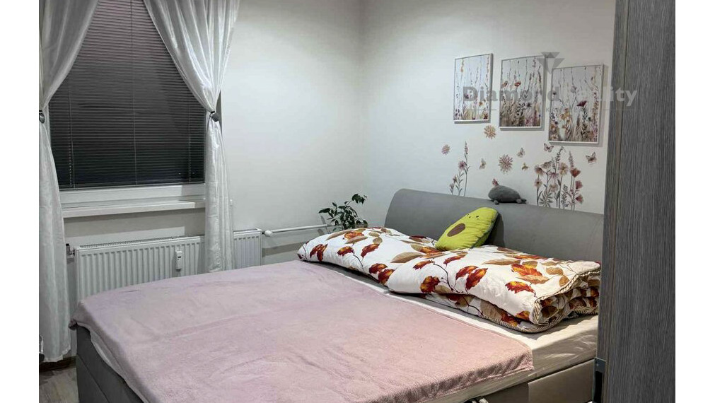 NOVÁ CENA | NA PREDAJ ZREKONŠTRUOVANÝ 3 IZBOVÝ BYT V ROŽŇAVE