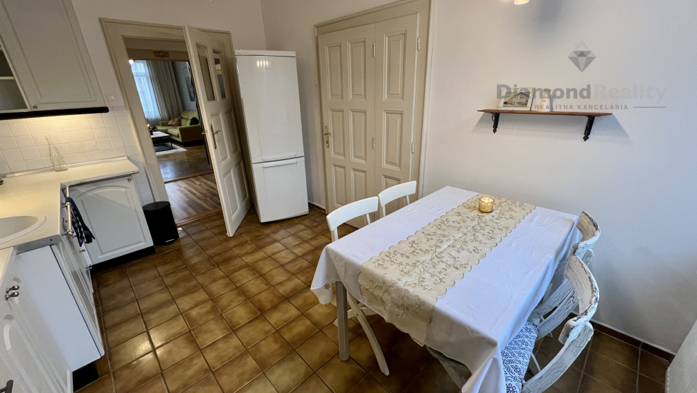 Na prenájom 3 izbový byt, Komenského ulica, Košice - Staré Mesto