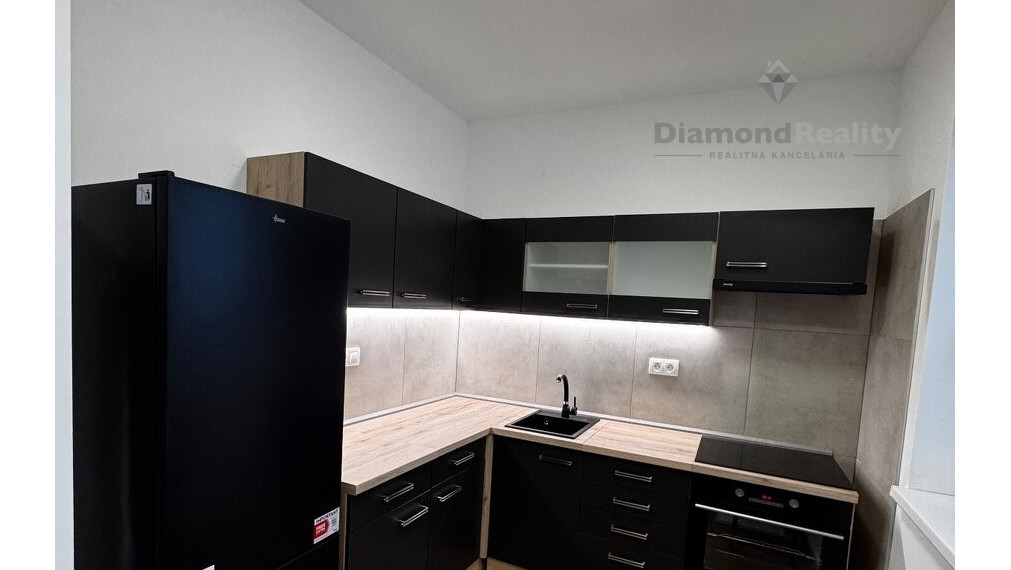 Na prenájom 1 izbový byt s balkónom novostavba IBV Dvorníky.