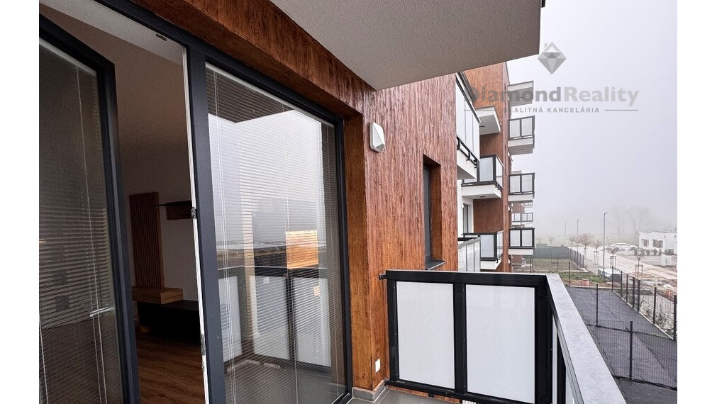 Na prenájom 1 izbový byt s balkónom novostavba IBV Dvorníky.
