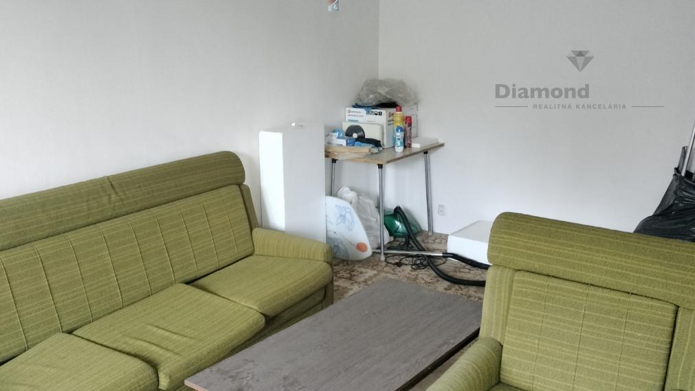 Ponúkam na predaj 1 izbový byt Varšavská ulica Ťahanovce, Košice