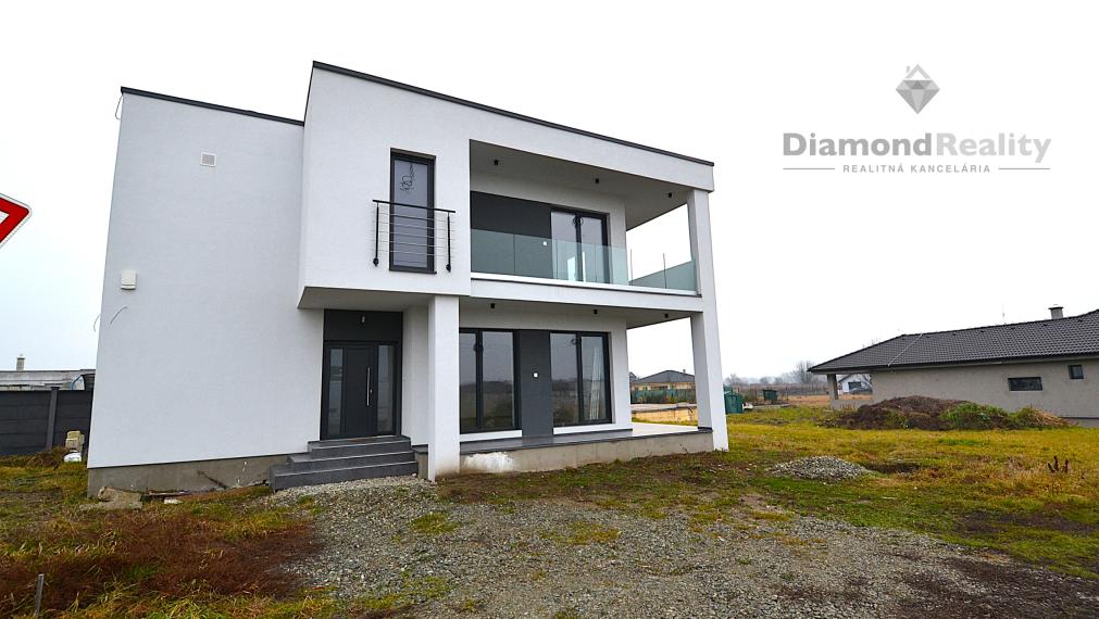 TOP Skolaudovaný RD NOVOSTAVBA Košice-Čaňa, VIDEO