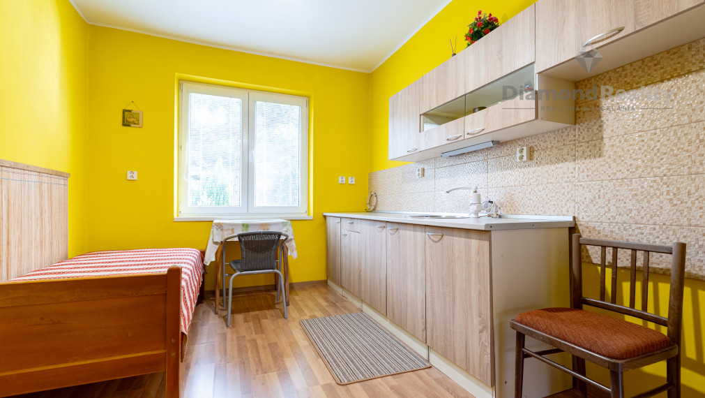 Na predaj pekný rodinný dom v chatovej oblasti s výborným prístupom v obci Kysak