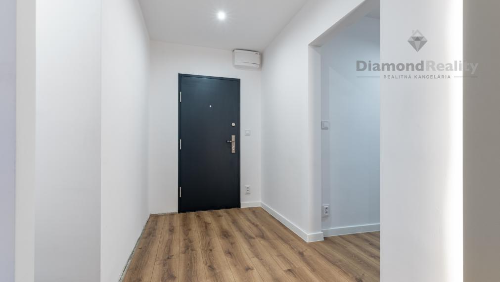 NOVÁ REKONŠTRUKCIA | 3 IZBOVÝ BYT S LOGGIOU S NÁBYTKOM V CENE | ŠKULTÉTYHO UL. | KOŠICE - STARÉ MESTO