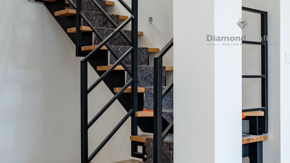 REZIDENCIA MOYZESOVA | 4 IZBOVÝ MEZONET DOKONČENÝ V ŠTANDARDE | 125m² | KOŠICE - STARÉ MESTO