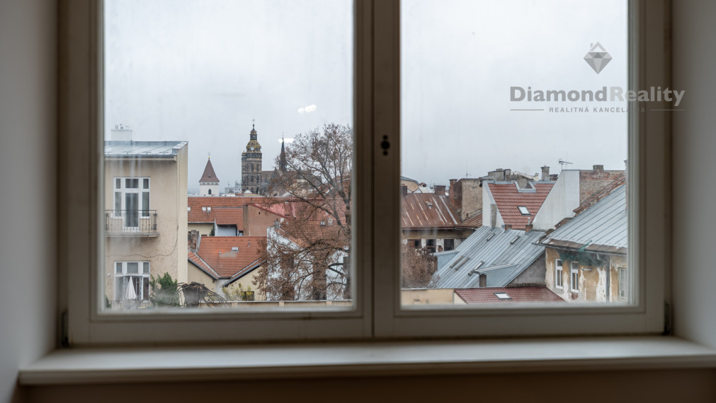 REZIDENCIA MOYZESOVA | 4 IZBOVÝ MEZONET DOKONČENÝ V ŠTANDARDE | 125m² | KOŠICE - STARÉ MESTO