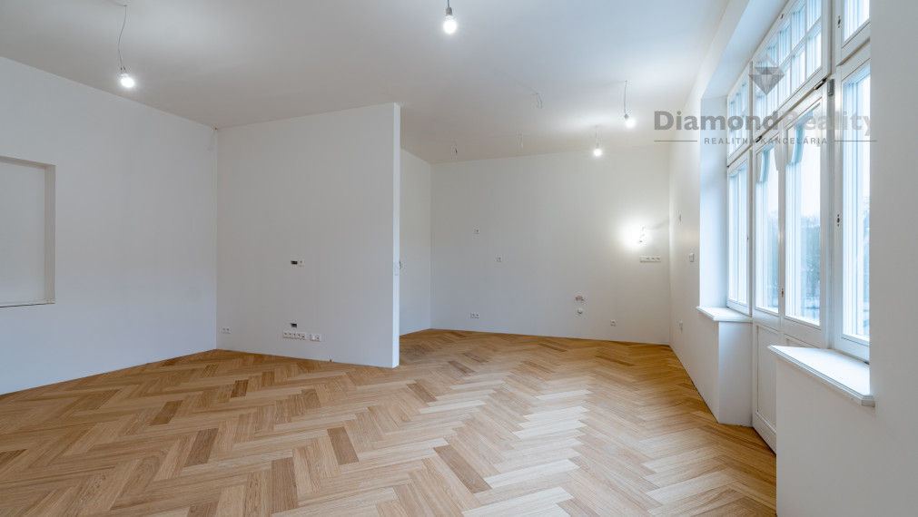 REZIDENCIA MOYZESOVA | 3 IZBOVÝ BYT DOKONČENÝ V ŠTANDARDE | 96m² + BALKÓN | KOŠICE - STARÉ MESTO