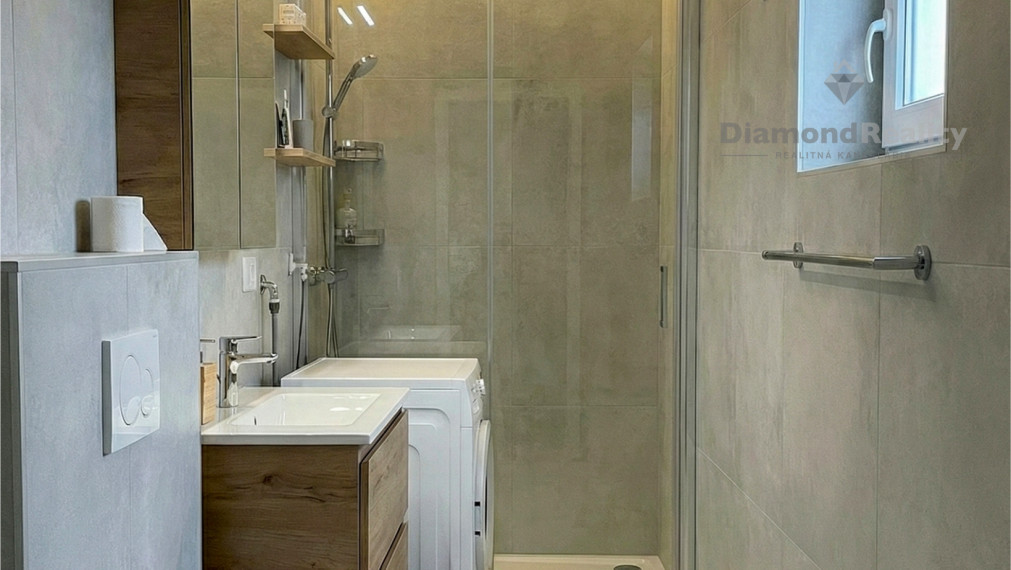 ZNÍŽENÁ CENA | NA PREDAJ ZREKONŠTRUOVANÝ RODINNÝ DOM