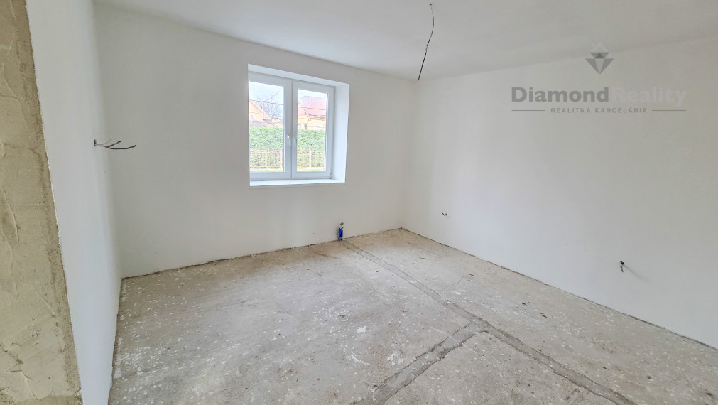 ZNÍŽENÁ CENA | NA PREDAJ ZREKONŠTRUOVANÝ RODINNÝ DOM