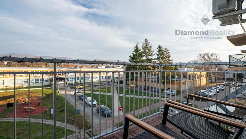 NA PRENÁJOM 1,5 IZBOVÝ BYT V NOVOSTAVBE S PARKOVACÍM MIESTOM | ŽDAŇA | KOŠICE - OKOLIE