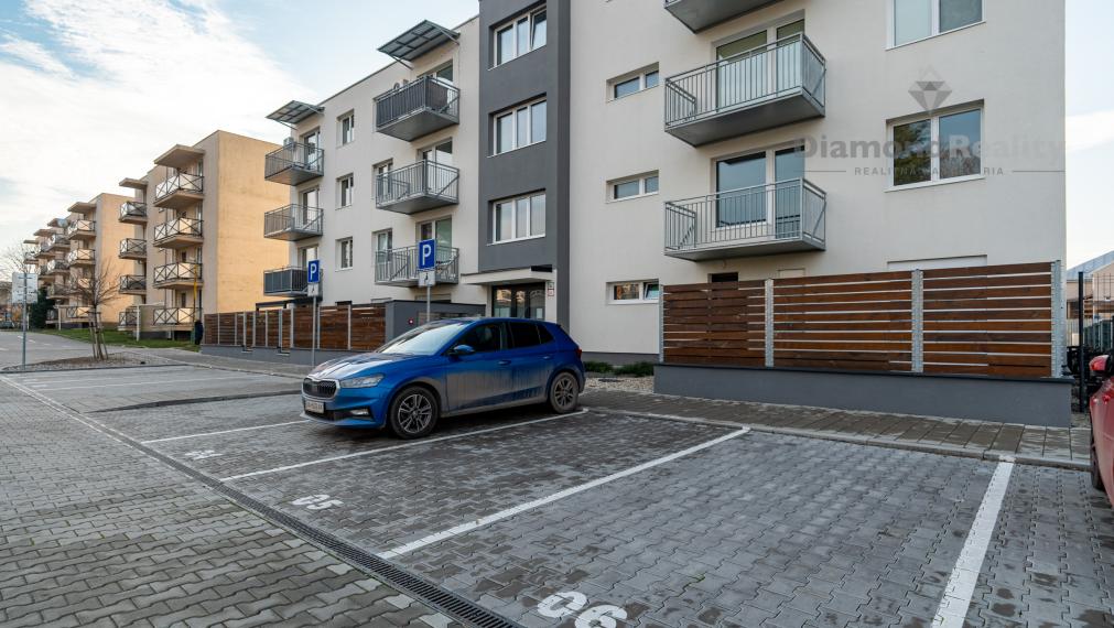 NA PRENÁJOM 1,5 IZBOVÝ BYT V NOVOSTAVBE S PARKOVACÍM MIESTOM | ŽDAŇA | KOŠICE - OKOLIE