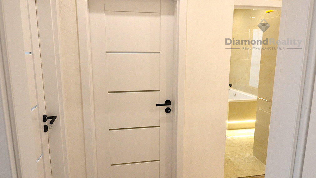 TOP Skolaudovaný RD NOVOSTAVBA Košice-Čaňa, VIDEO