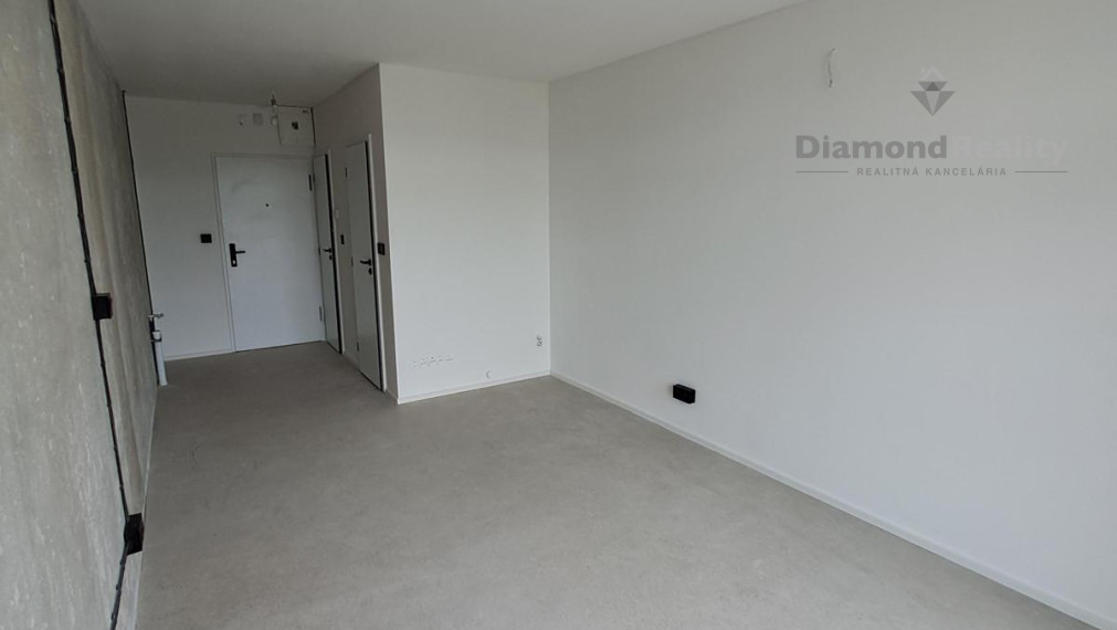 Na predaj 1 izbový byt / Garsónka, Košice - Západ, Lunik II