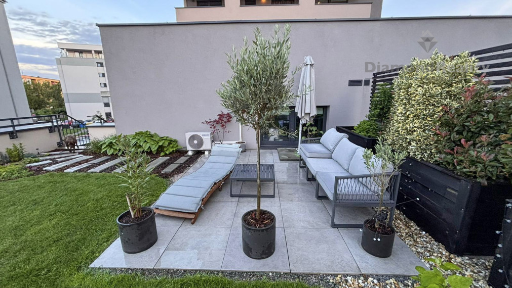 NA PREDAJ 2 IZBOVÝ BYT REZIDENCIA ALBELLI 135m² PREDZÁHRADKA