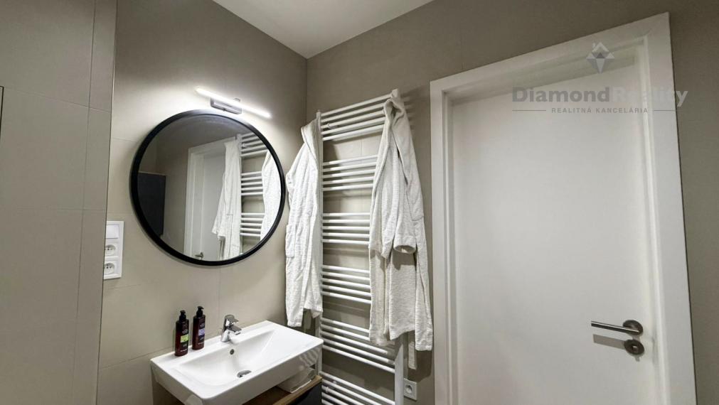 NA PREDAJ 2 IZBOVÝ BYT REZIDENCIA ALBELLI 135m² PREDZÁHRADKA