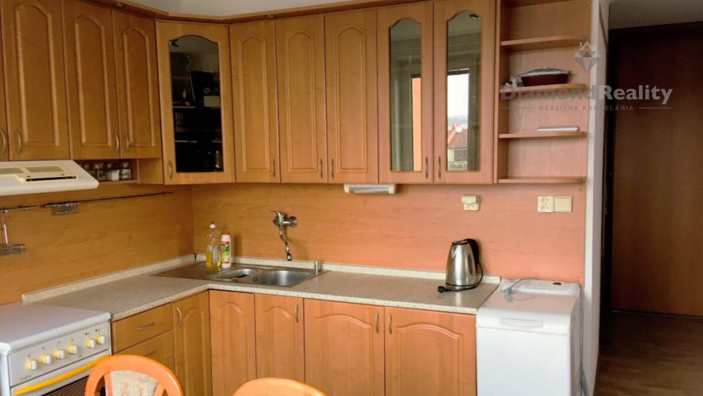 Na predaj 2 izbový byt na Fabryho ulici, Košice – Dargovských hrdinov