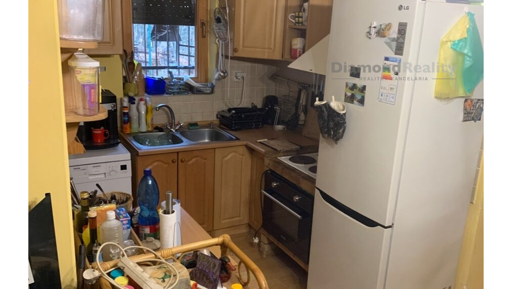 Na predaj ,Krásna murovaná chata ,Ružín