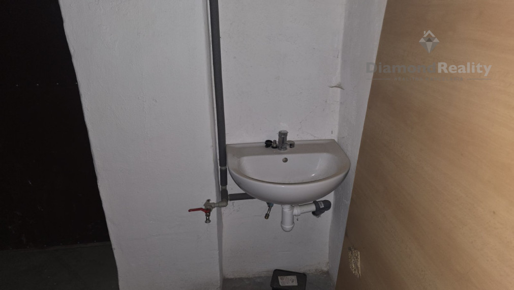 Na prenájom sklad na Jesennej ul. v Prešove