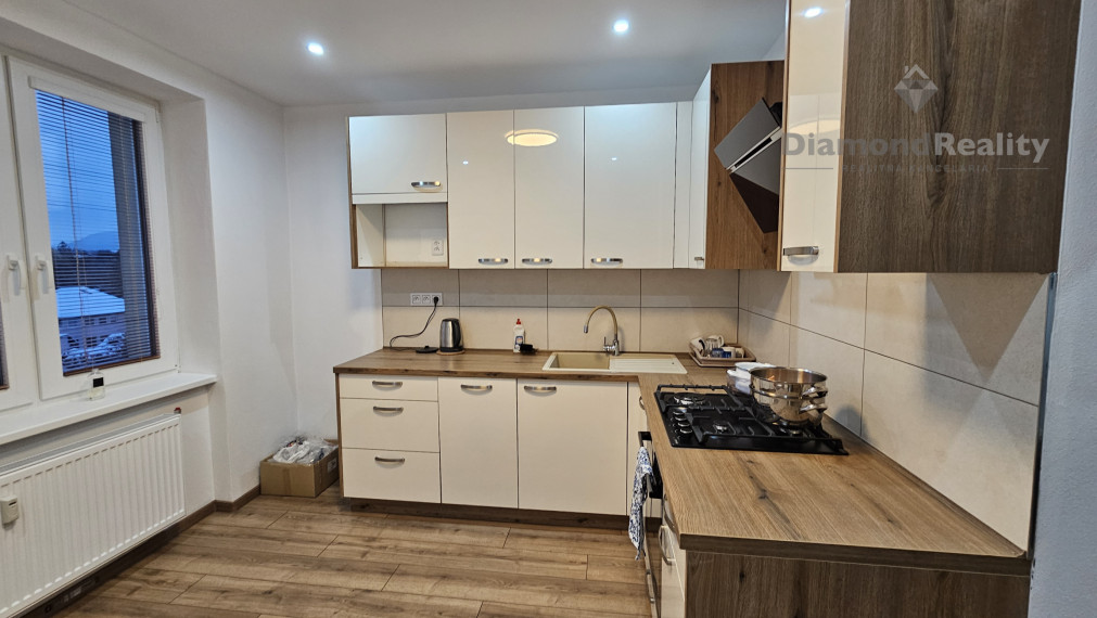 Na prenájom 2 izbový byt na ul. 17. novembra v Prešove